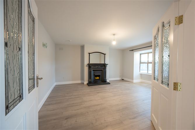 11 Carrigbán, Macroom, Co. Cork