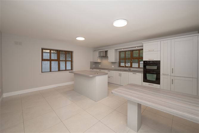 11 Carrigbán, Macroom, Co. Cork