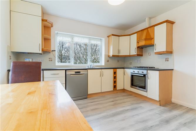 6 Rosedale Crescent, Clonee, Dublin 15, D15N4X8