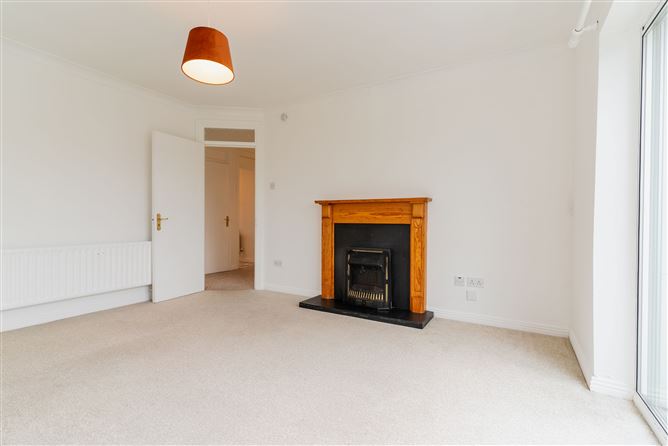 6 Rosedale Crescent, Clonee, Dublin 15, D15N4X8