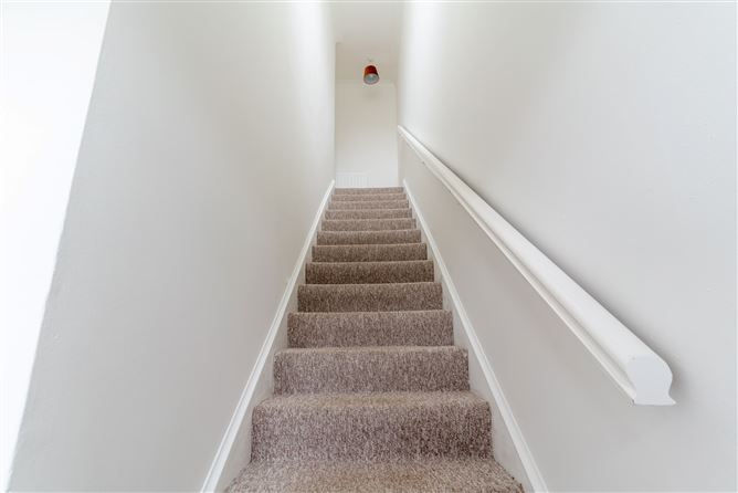 6 Rosedale Crescent, Clonee, Dublin 15, D15N4X8