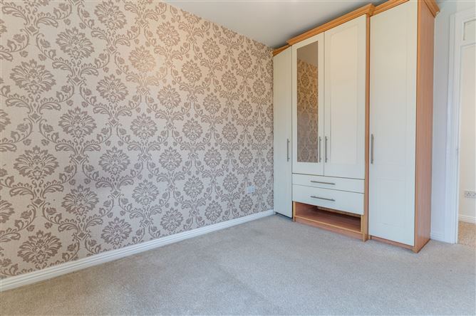 6 Rosedale Crescent, Clonee, Dublin 15, D15N4X8