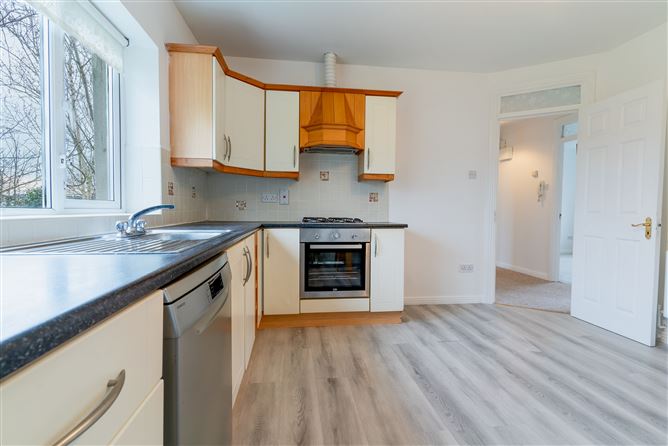 6 Rosedale Crescent, Clonee, Dublin 15, D15N4X8