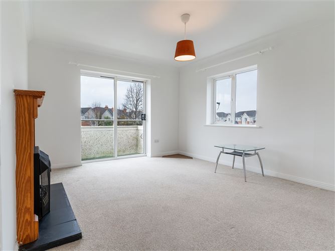 6 Rosedale Crescent, Clonee, Dublin 15, D15N4X8