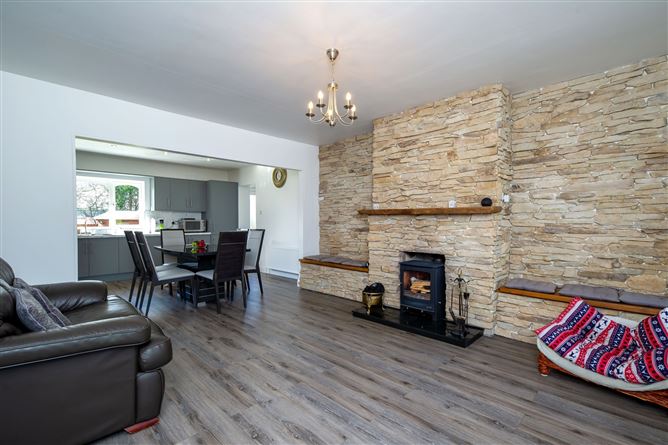 Hillview, Lisnagoorneen, Castletownroche, Mallow, Co. Cork