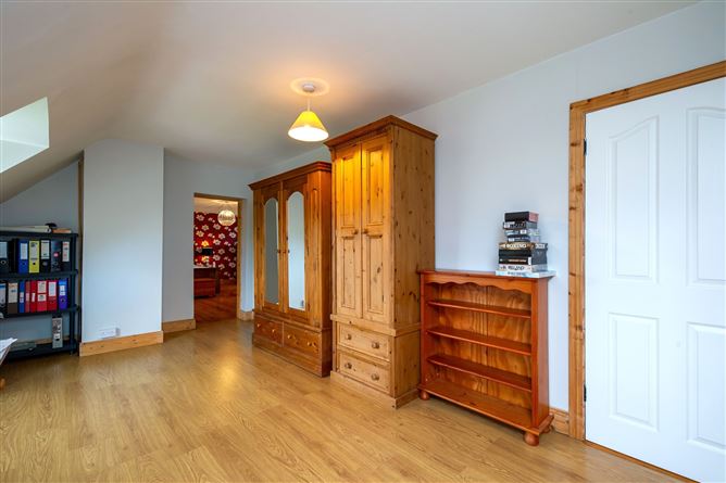 Hillview, Lisnagoorneen, Castletownroche, Mallow, Co. Cork