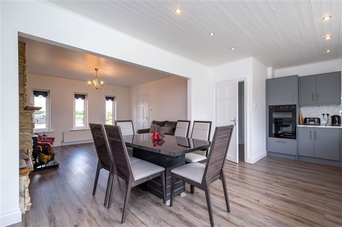 Hillview, Lisnagoorneen, Castletownroche, Mallow, Co. Cork