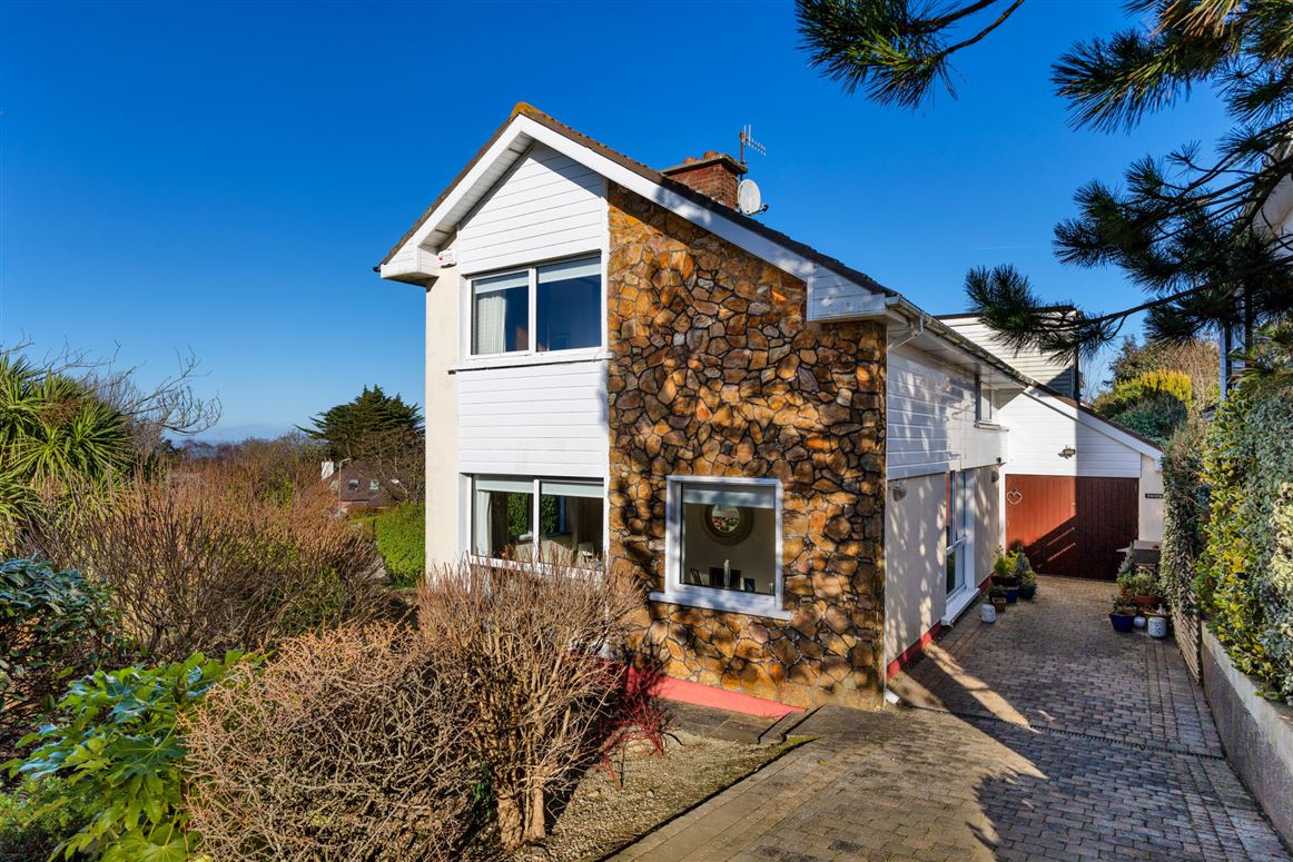 24 Casana View, Howth, Co. Dublin