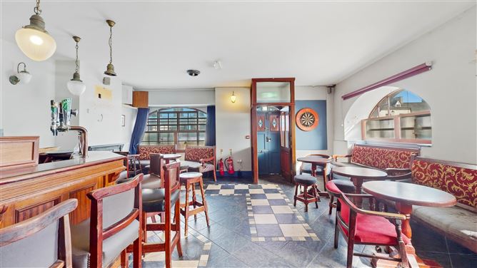 The Saddler's Inn, The Square, Kilbeggan, Mullingar, Co. Westmeath