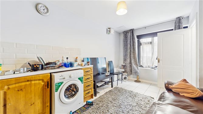 The Saddler's Inn, The Square, Kilbeggan, Mullingar, Co. Westmeath