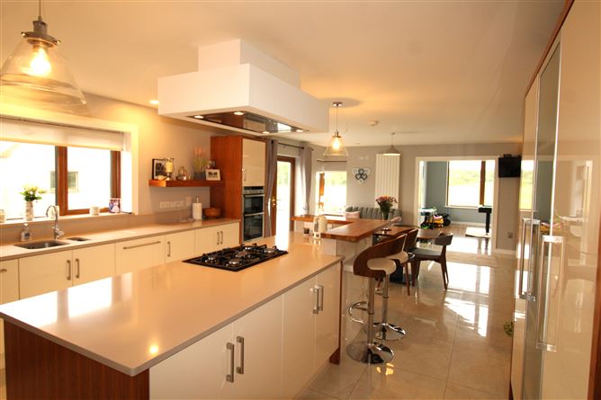 Photo 6 of 31 — Garranard, Ballina, Mayo