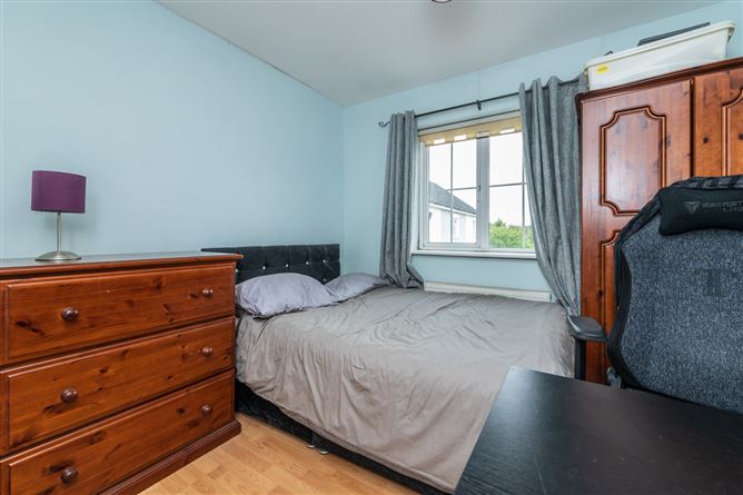 Photo 19 of 25 — 44 Carmody Way, Fairgreen, Portlaoise, Laois