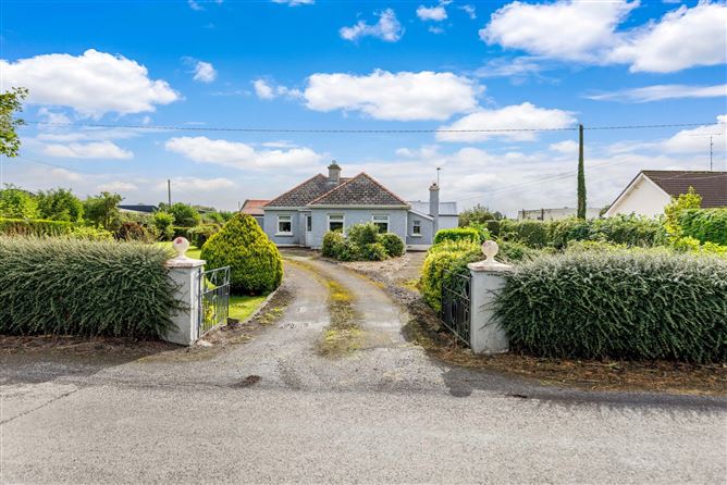 House On 7.8 Acres, Ballyfallon, Athboy, Co. Meath