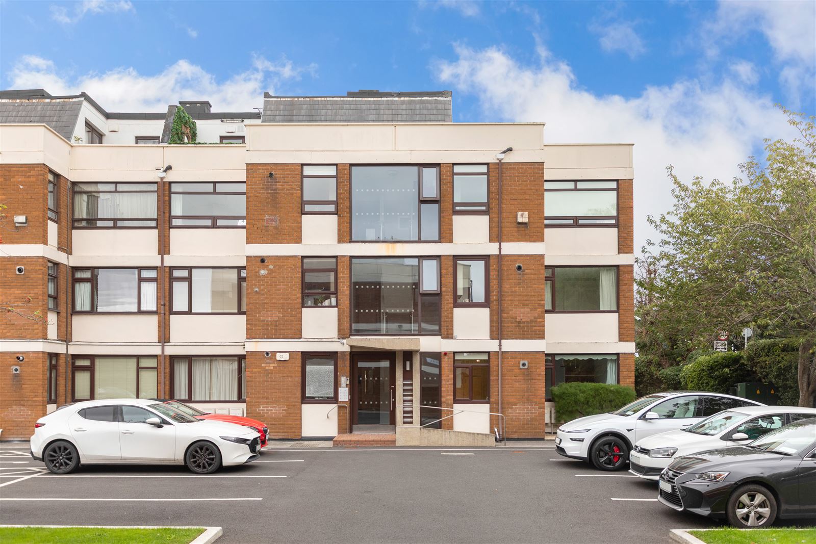 Photo 1 of 16 — Apt 1 Seabury, Sydney Parade Avenue, Sandymount, Dublin 4