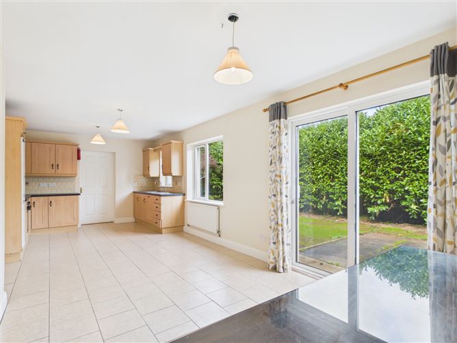 18 Hazelwood, Dublin Road, Thurles, Co. Tipperary