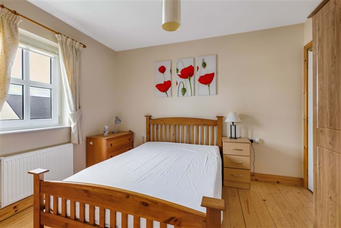 24 Latlurcan Glen, Monaghan Town