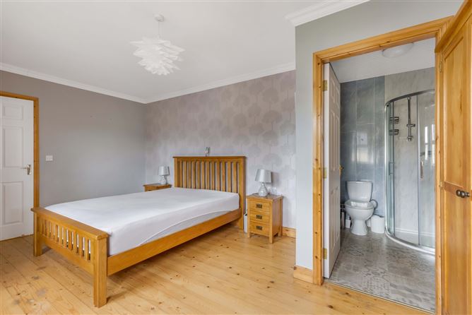 24 Latlurcan Glen, Monaghan Town