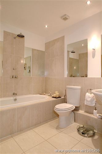 1 Cairnfort Enniskerry Road, Stepaside,  Dublin 18