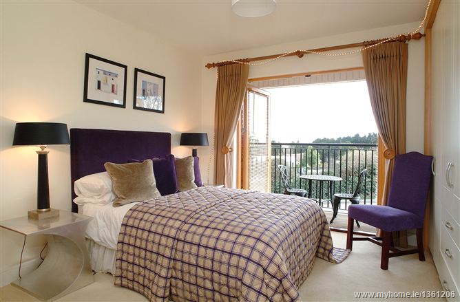 1 Cairnfort Enniskerry Road, Stepaside,  Dublin 18