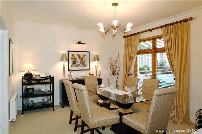 1 Cairnfort Enniskerry Road, Stepaside,  Dublin 18