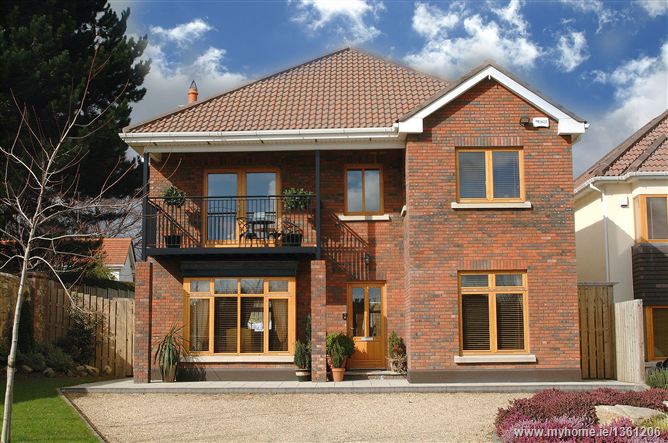 1 Cairnfort Enniskerry Road, Stepaside,  Dublin 18