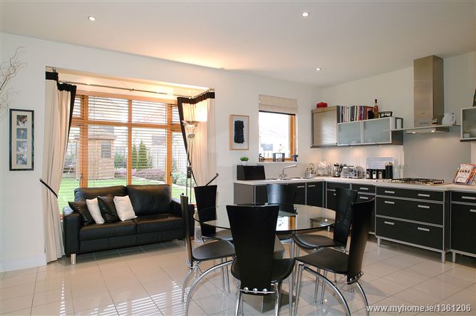 1 Cairnfort Enniskerry Road, Stepaside,  Dublin 18