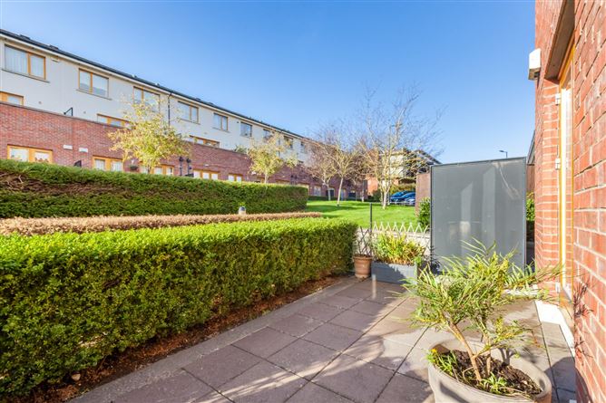 49 Addison Drive, Addison Park, Glasnevin, Dublin 11.