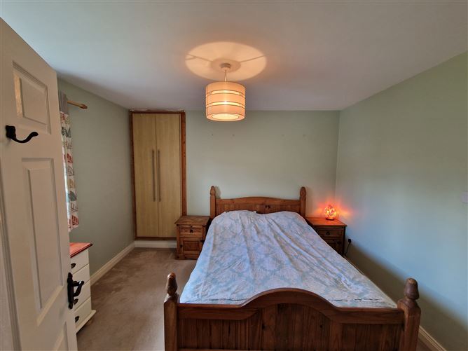 4 Shackleton Court, Athy, Kildare