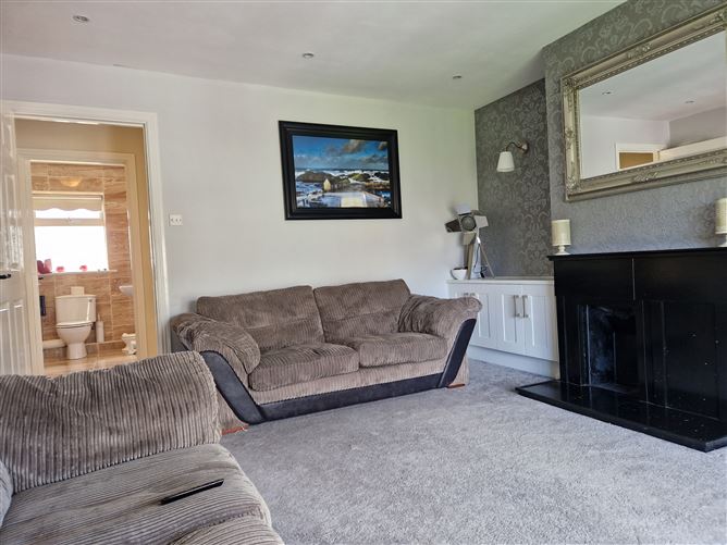 4 Shackleton Court, Athy, Kildare