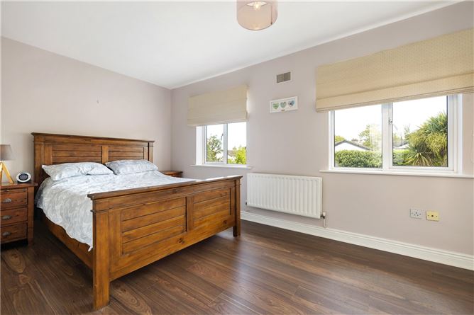 33 Eden Court, Rathfarnham, Co. Dublin
