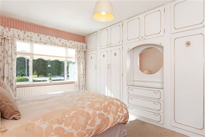 46 Glenarriff Road, Navan Road, Dublin 7