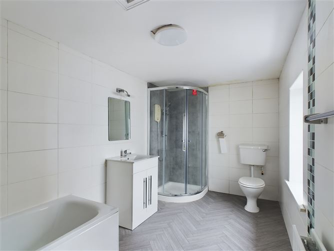 5 Grand View Terrace, Blackrock, Cork