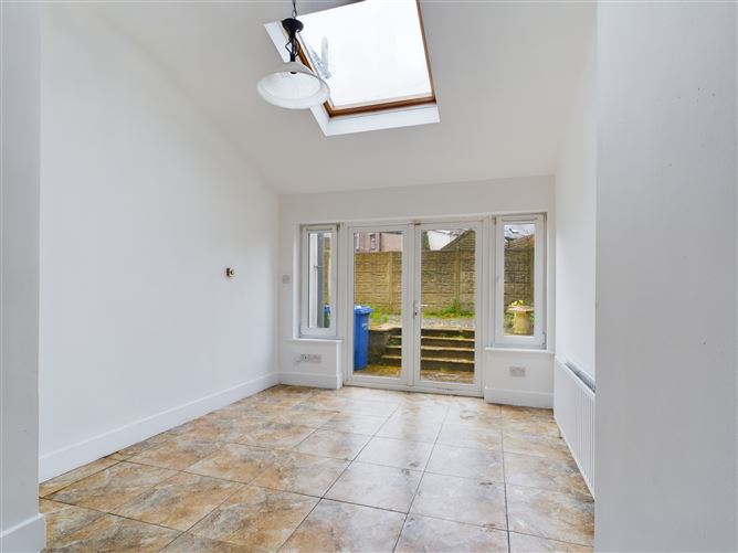 5 Grand View Terrace, Blackrock, Cork