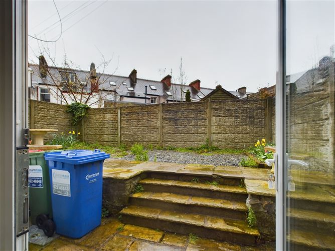 5 Grand View Terrace, Blackrock, Cork