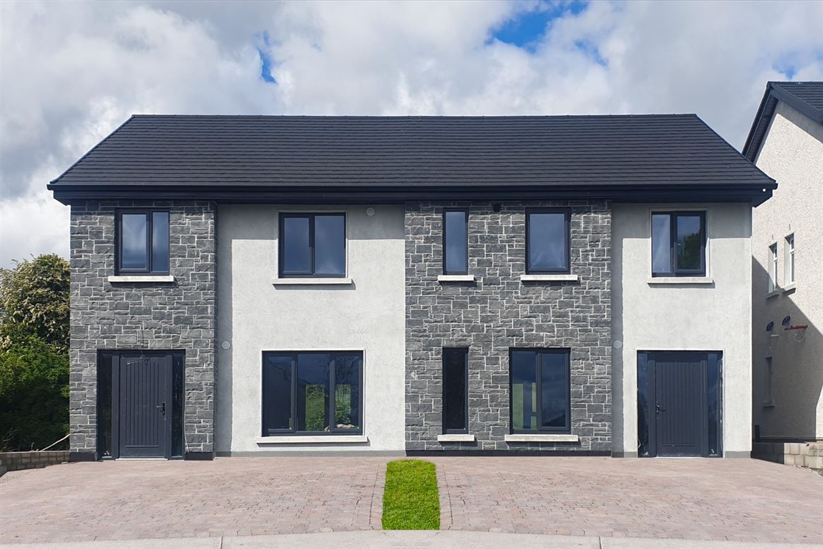 21 Lus Na Greine, Monksland, Athlone, Co. Roscommon