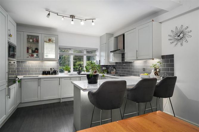 2 Esker Manor, Lucan, Dublin