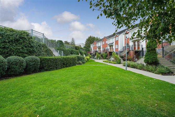 2 Esker Manor, Lucan, Dublin