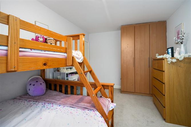 2 Esker Manor, Lucan, Dublin