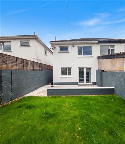 https://photos-a.propertyimages.ie/media/6/0/2/5010206/2eff9d77-a30a-4ea5-8038-23a7280a42b8_l.jpg