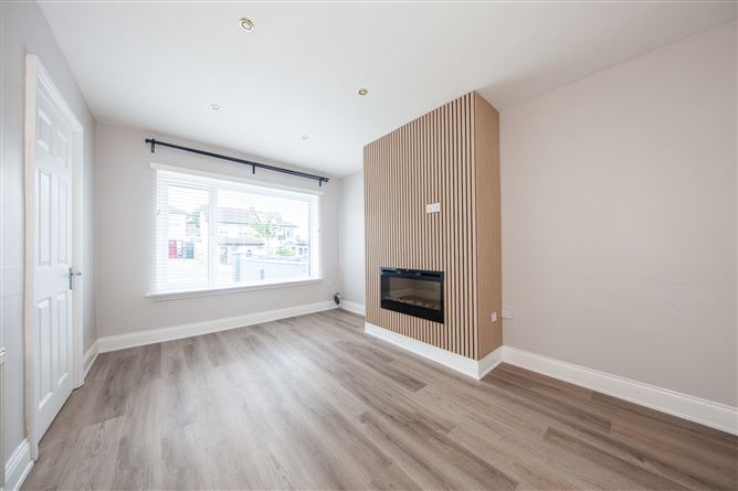 https://photos-a.propertyimages.ie/media/6/0/2/5010206/2eff9d77-a30a-4ea5-8038-23a7280a42b8_l.jpg