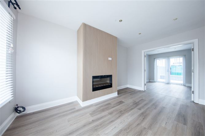 https://photos-a.propertyimages.ie/media/6/0/2/5010206/2eff9d77-a30a-4ea5-8038-23a7280a42b8_l.jpg