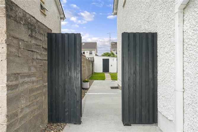 Photo 20 of 24 — 85 Beechmount Vale, Navan, County Meath