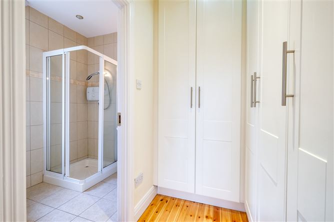 Photo 14 of 30 — 27 Castle Glen, Newtownforbes, Co. Longford