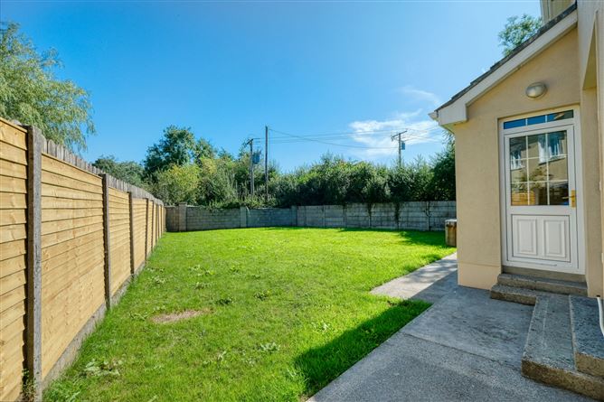Photo 23 of 30 — 27 Castle Glen, Newtownforbes, Co. Longford