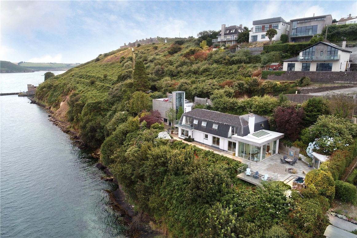 The Upper Deck, Point Road, Crosshaven, Co. Cork