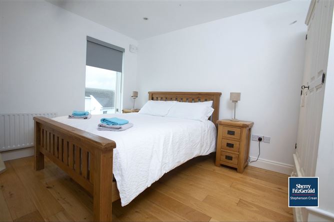 5 Lighthouse Village, Fenit, County Kerry