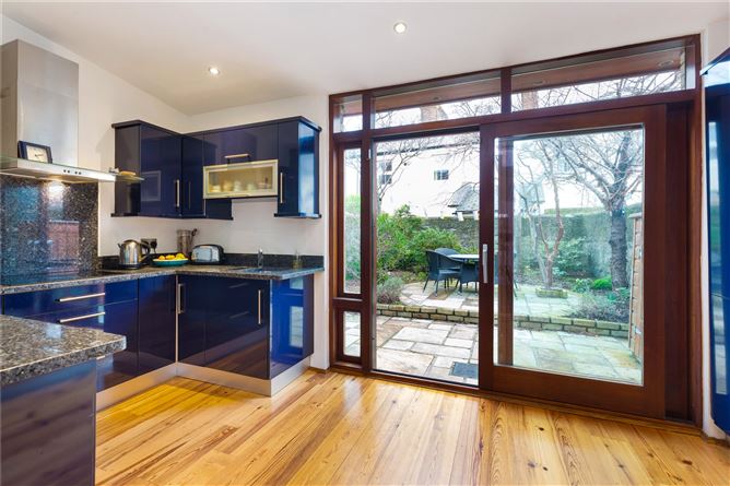 8 Brookfield Terrace, Blackrock, Co. Dublin