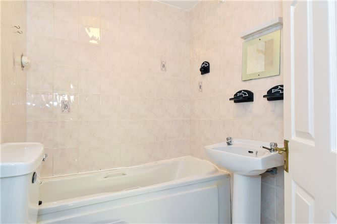 66 Cnoc an Oir, Letteragh Road, Galway