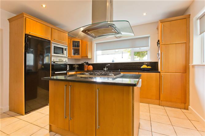 166 Ballinclea Heights, Killiney, Co. Dublin