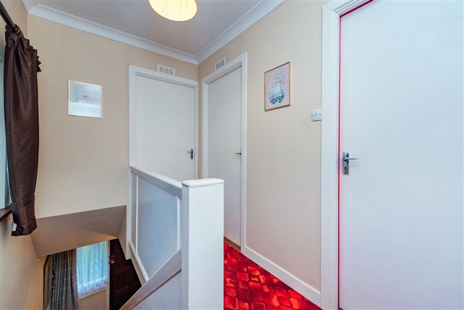 https://photos-a.propertyimages.ie/media/6/0/3/4673306/56083cb9-0672-4af7-80b1-0f9c265989da_l.jpg